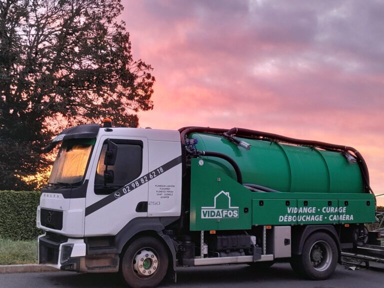 camion ciel rose
